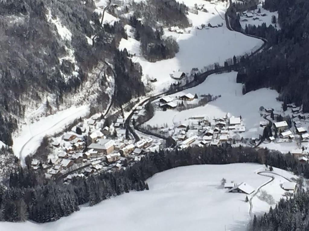 Spacious Ski Chalet In Traditional French Village, Sleeps 8, Four Star With Fibre Broadband Abondance Zewnętrze zdjęcie