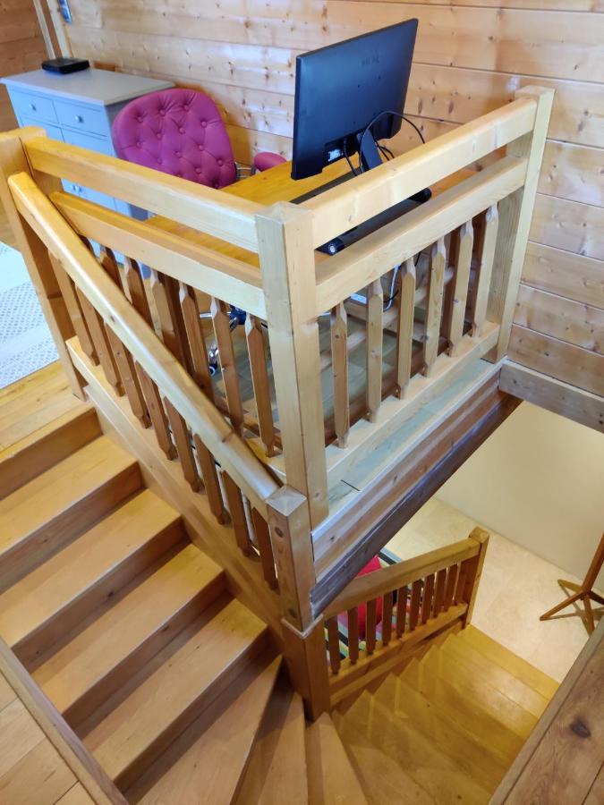Spacious Ski Chalet In Traditional French Village, Sleeps 8, Four Star With Fibre Broadband Abondance Zewnętrze zdjęcie