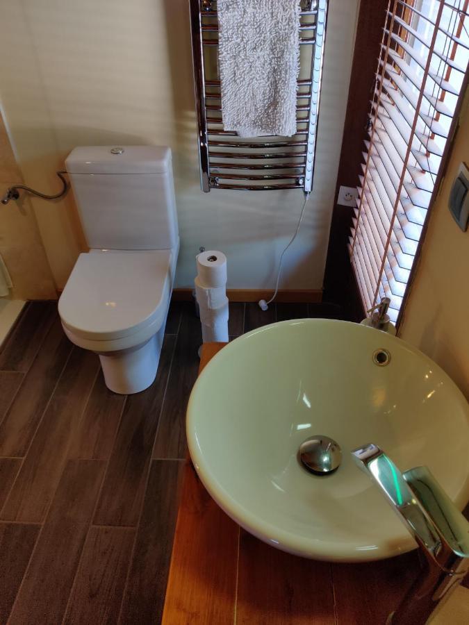 Spacious Ski Chalet In Traditional French Village, Sleeps 8, Four Star With Fibre Broadband Abondance Zewnętrze zdjęcie