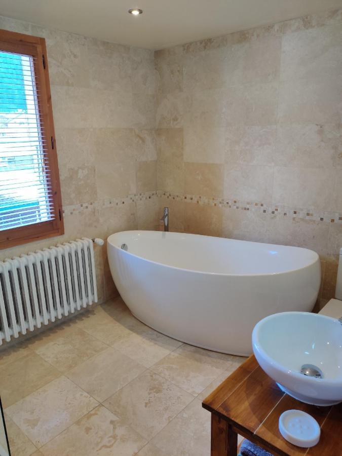 Spacious Ski Chalet In Traditional French Village, Sleeps 8, Four Star With Fibre Broadband Abondance Zewnętrze zdjęcie